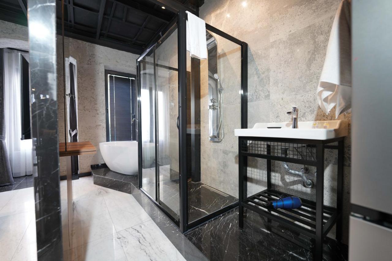 Monev Suites Hotel Istambul Exterior foto